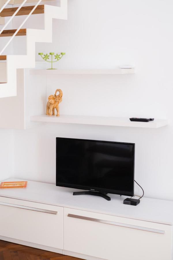 Loft Via Morosini Centro - Ixihome Apartment *